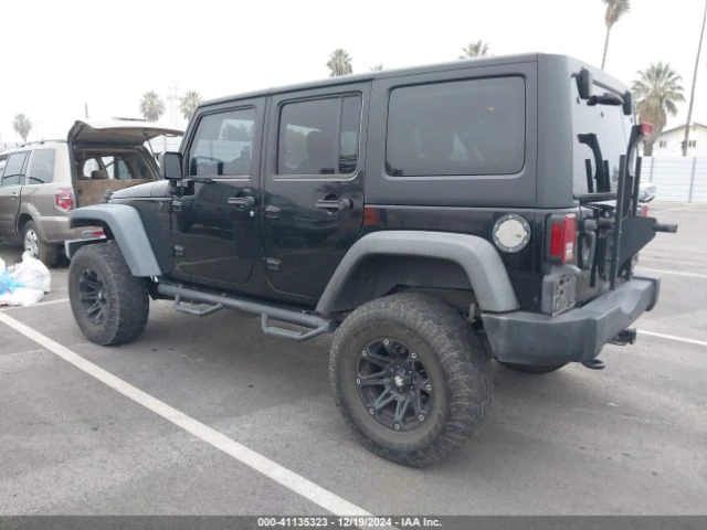 Jeep Wrangler UNLIMITED RUBICON, Минимална щета, от застраховате, снимка 6 - Автомобили и джипове - 48787939