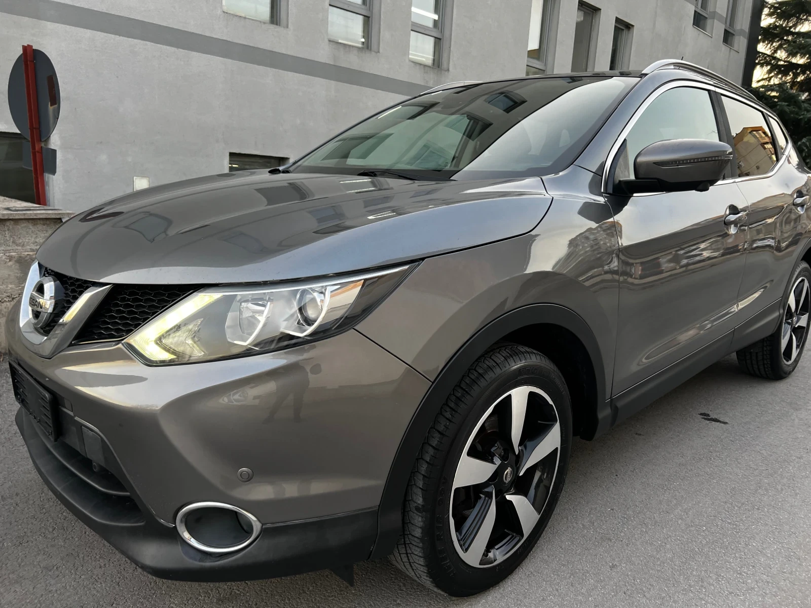 Nissan Qashqai 1.5DCI Панорама 360  камера - изображение 5