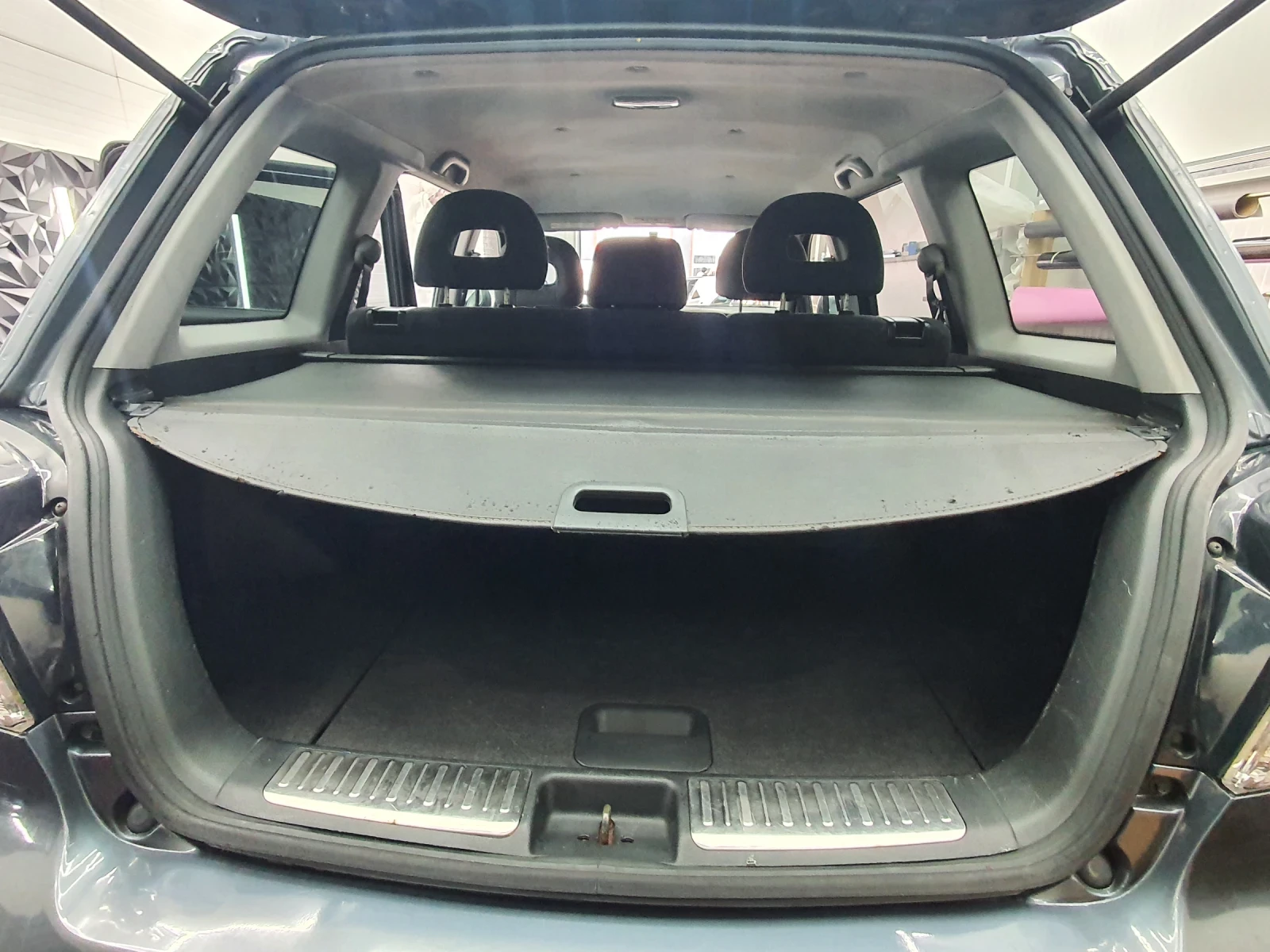 Mitsubishi Outlander 2.0i 16V 4x4 - изображение 9