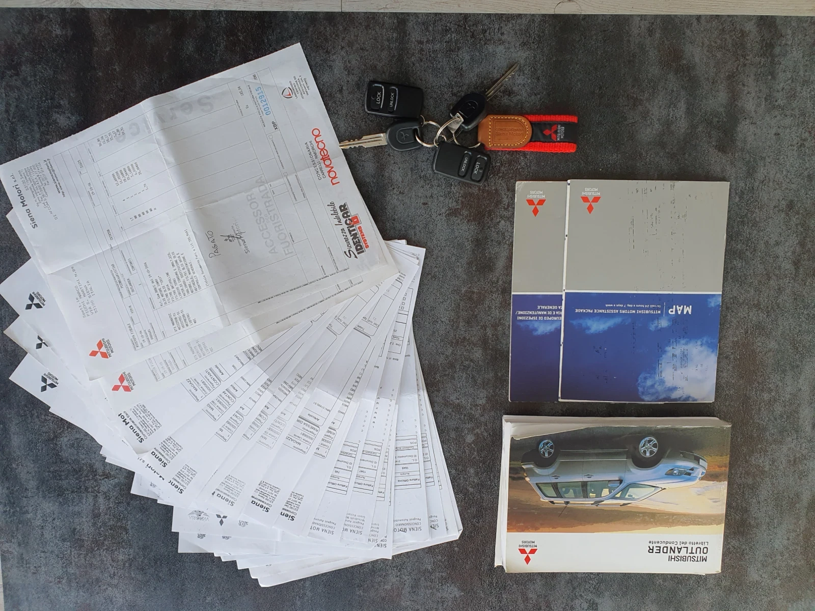 Mitsubishi Outlander 2.0i 16V 4x4 | Mobile.bg   15