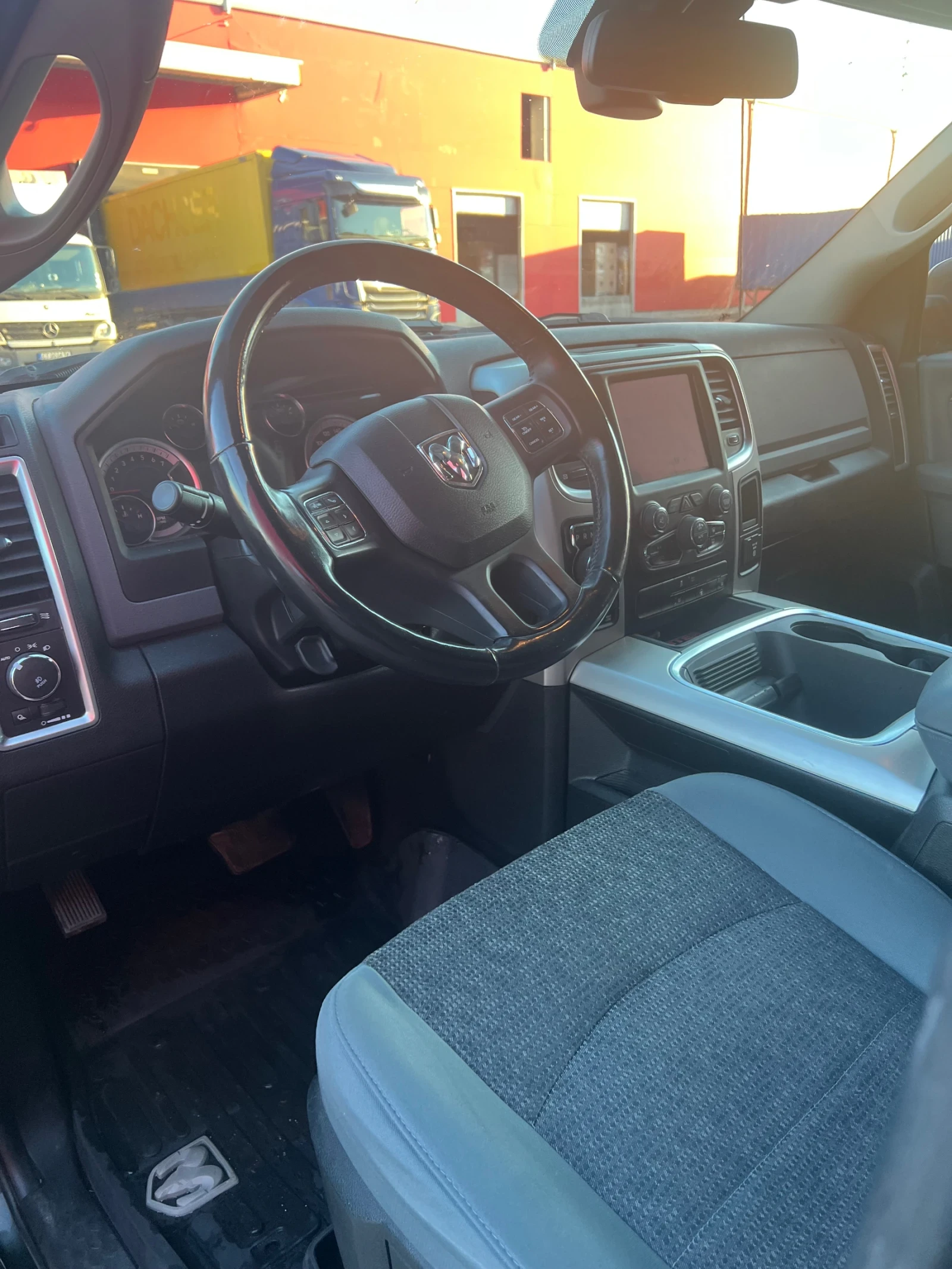 Dodge RAM 1500 Dodge Ram 1500 SLT   5.7 HEMI LPG - изображение 9