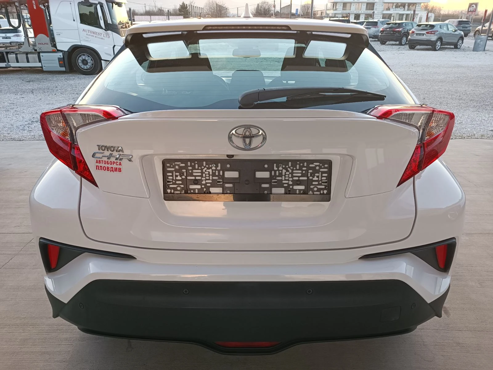 Toyota C-HR 1.2i * TOP*  - изображение 5