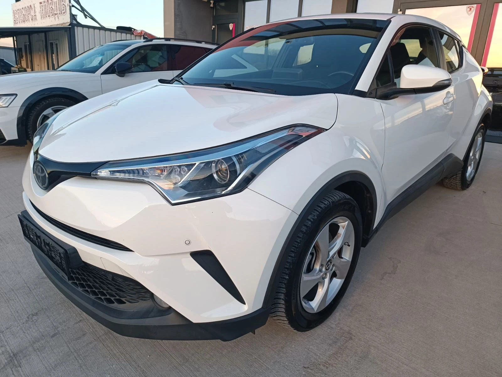 Toyota C-HR 1.2i * TOP*  - изображение 2