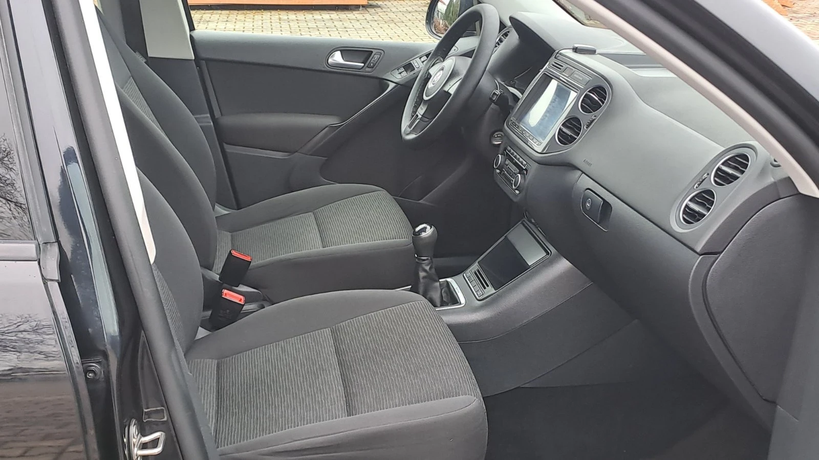 VW Tiguan 2.0TDI-4x4* FACE* 202.000�� | Mobile.bg � ����������� 10