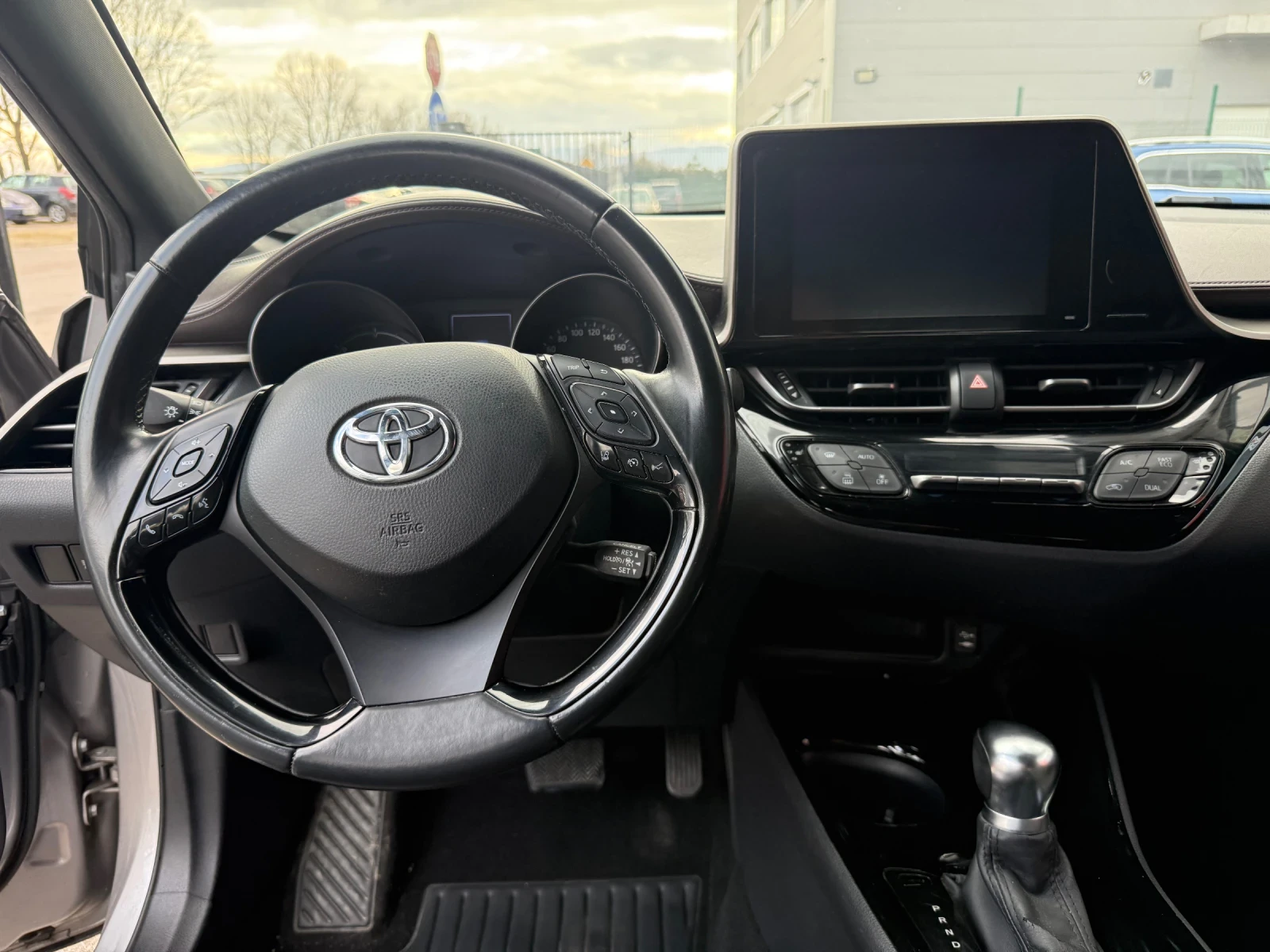 Toyota C-HR 1.8 Hybrid  - изображение 10