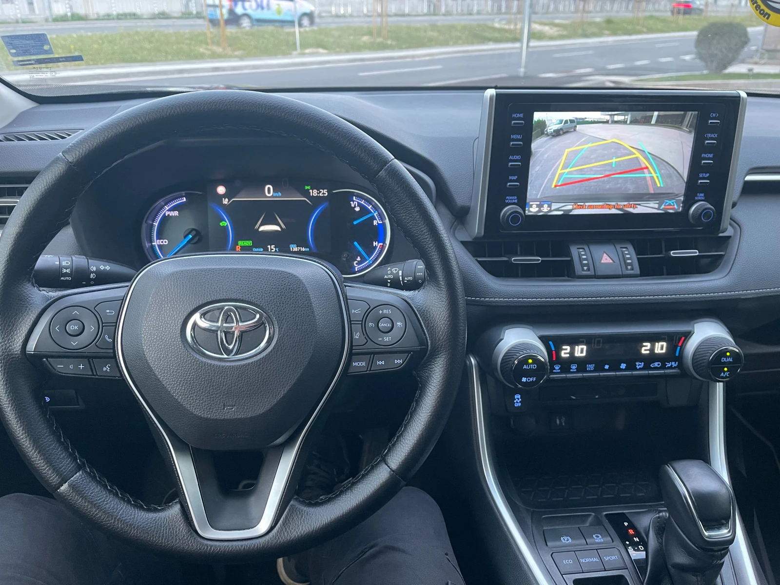 Toyota Rav4, снимка 10 - Автомобили и джипове - 53989731