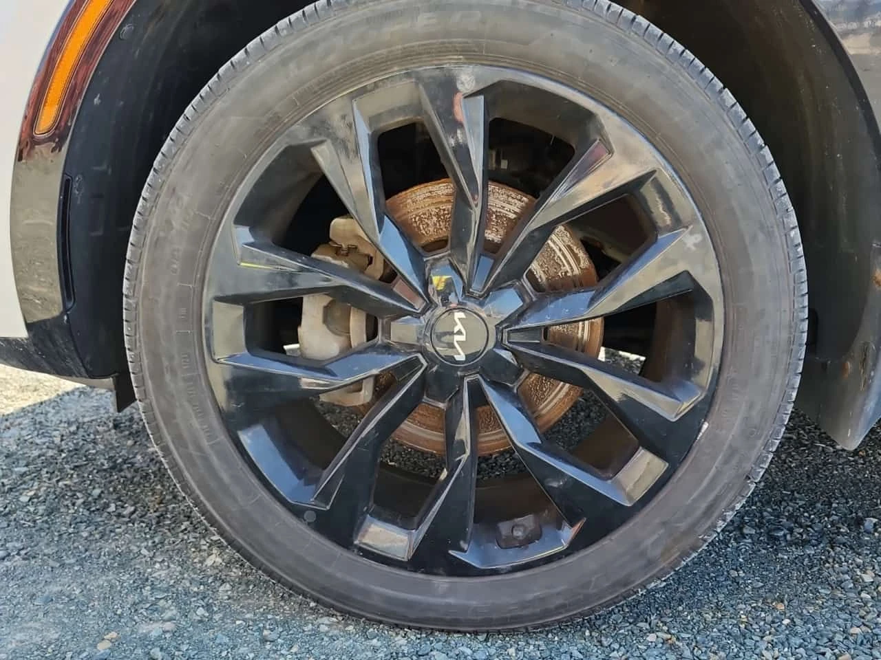 Kia Sorento EX+ /CARFAX/2 Ключа/Подгрев/Панорама/Ленти/Кожа, снимка 17 - Автомобили и джипове - 54453813