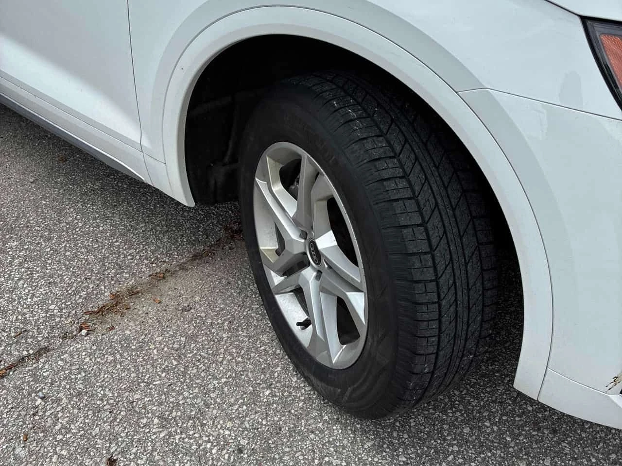 Audi Q5 * Komfort * 360 * ПОДГРЕВИ * ПАНО * KEYLESS, снимка 7 - Автомобили и джипове - 54479929