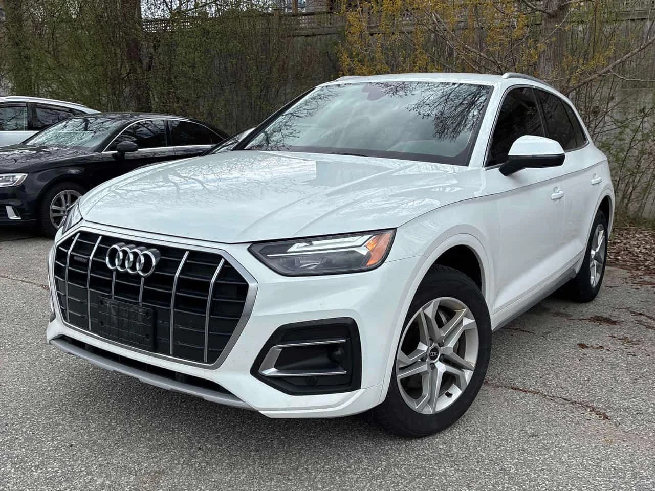 Audi Q5 * Komfort * 360 * ПОДГРЕВИ * ПАНО * KEYLESS