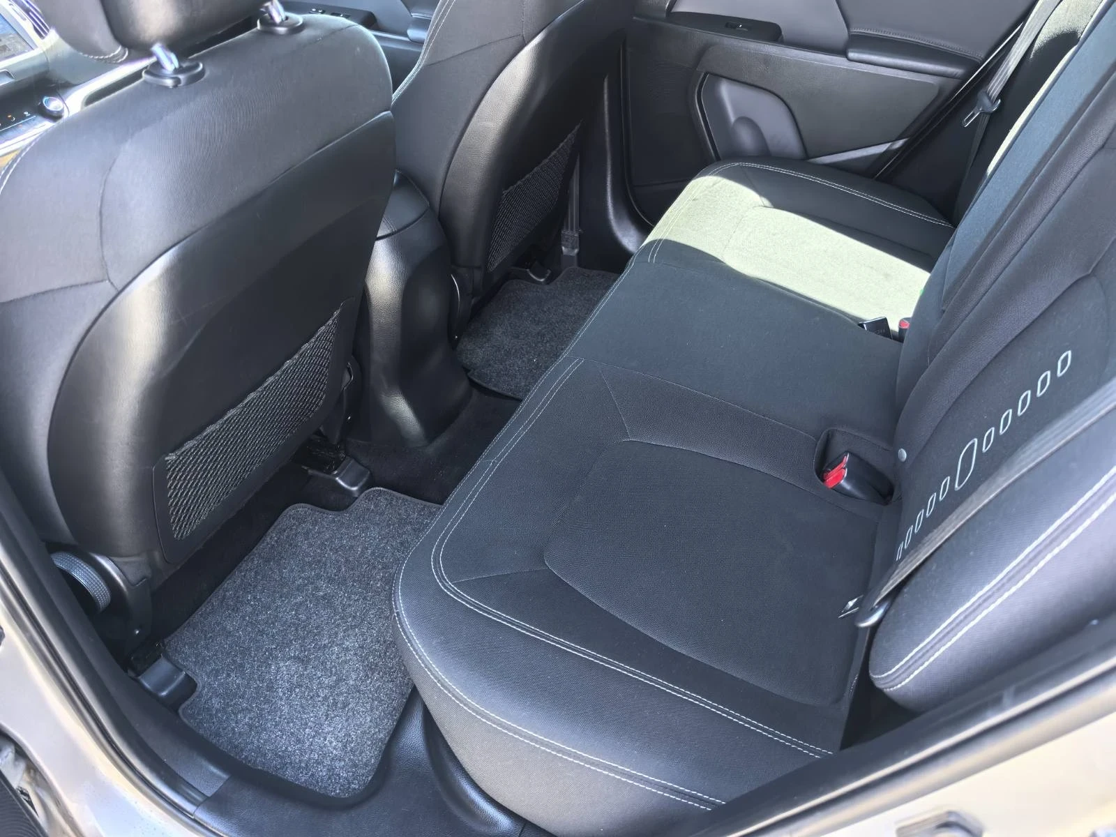 Kia Sportage ECO GPL+ , снимка 5 - Автомобили и джипове - 54782673