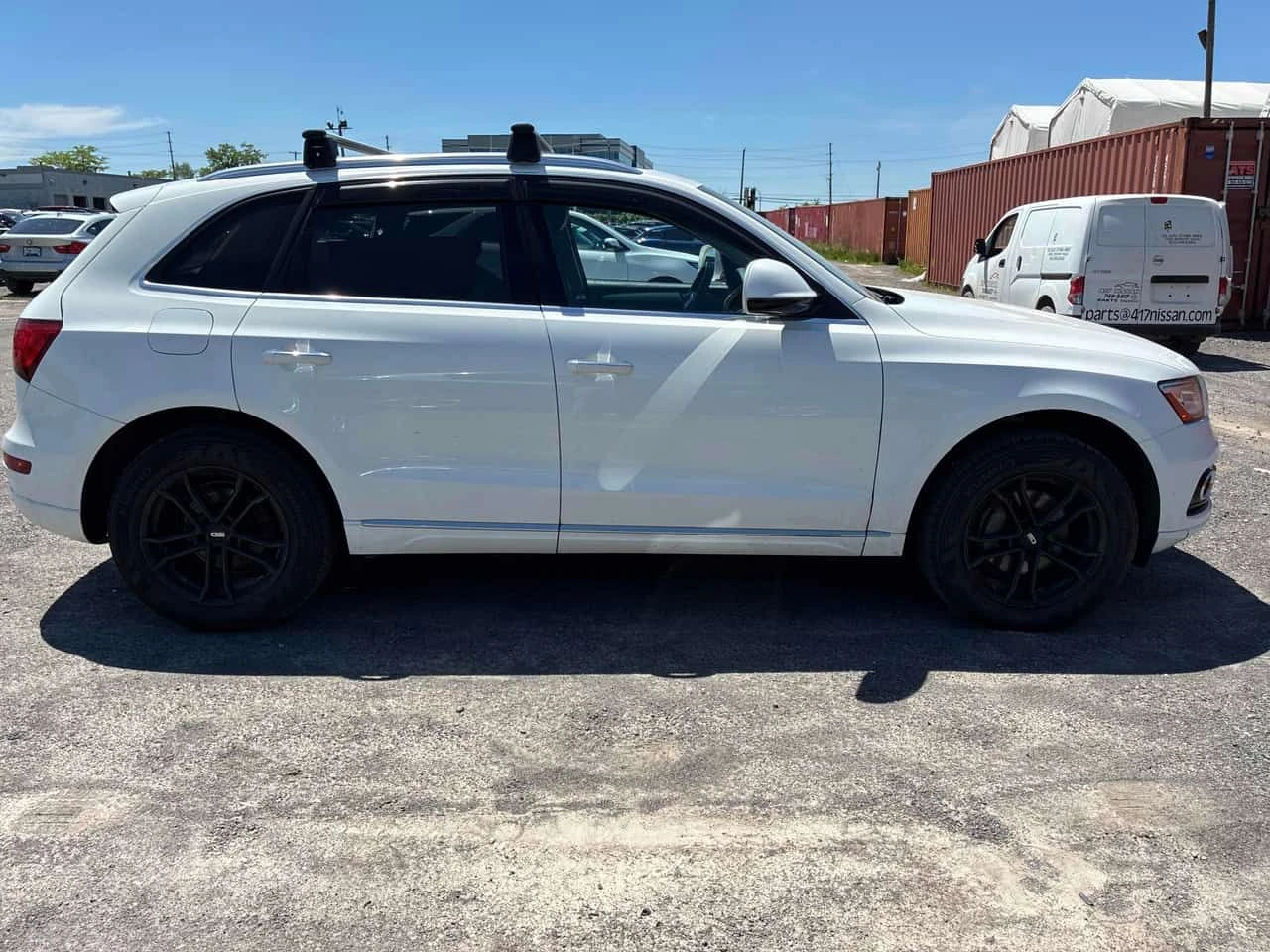 Audi Q5 * 2.0T Progressiv* АВТОКРЕДИТ БЕЗ ПЪРВОНАЧАЛНА* , снимка 3 - Автомобили и джипове - 54842266