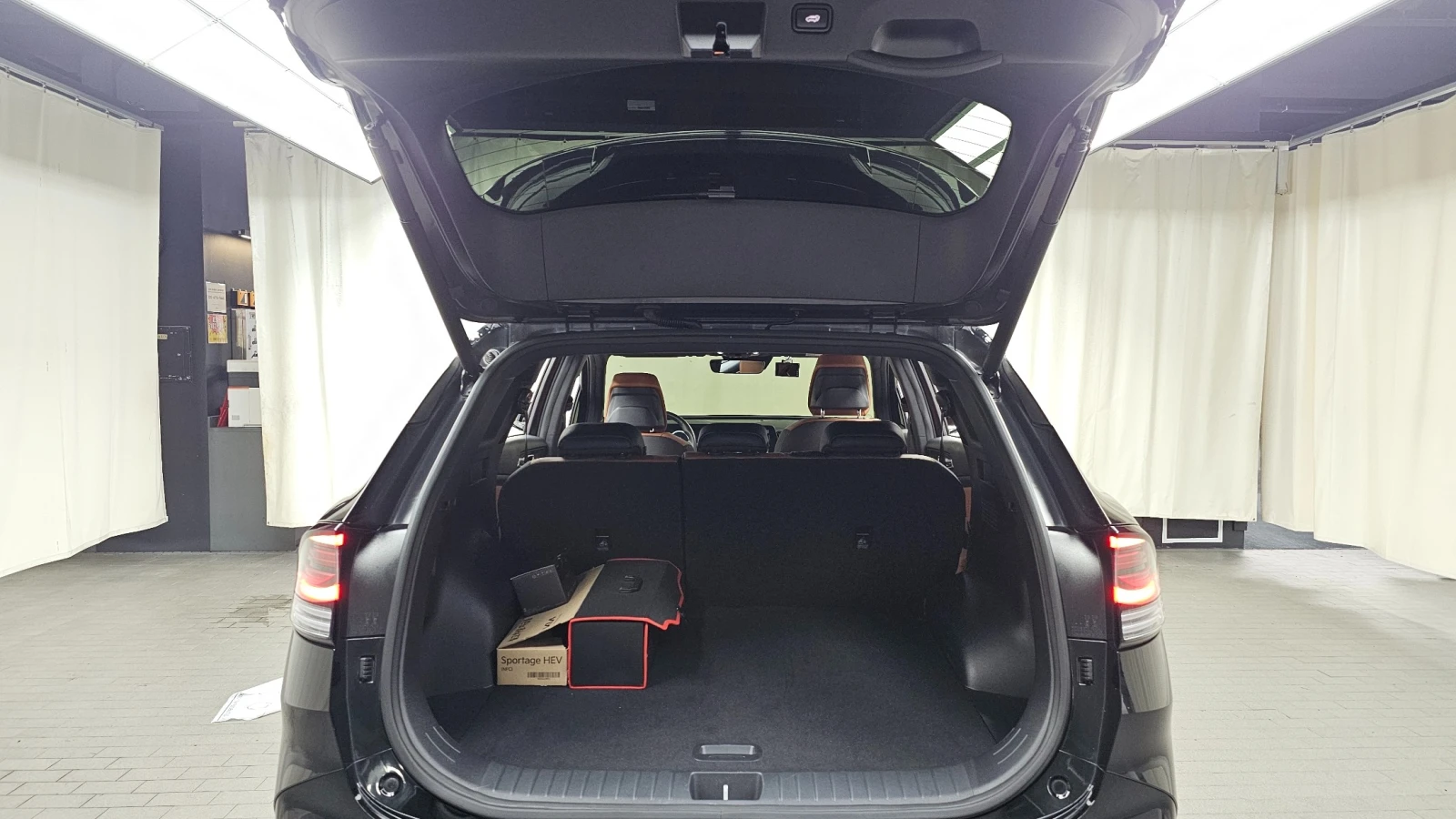 Kia Sportage Hybrid Signature   Панорама   Вентилация   Камера, снимка 16 - Автомобили и джипове - 55508392