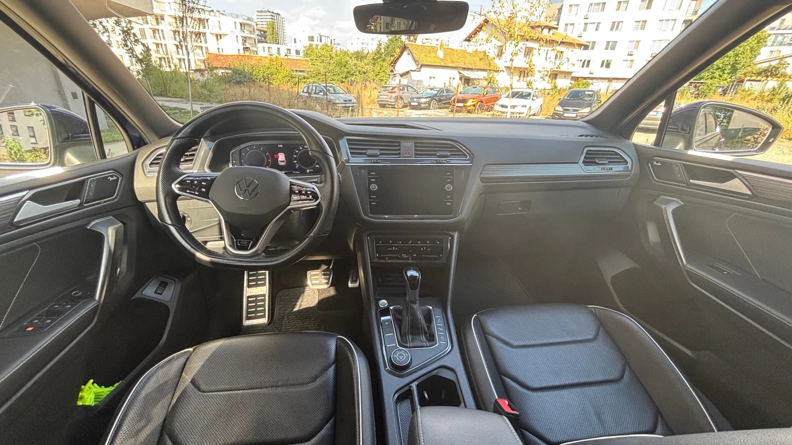 VW Tiguan Allspace Highline R Line 4x4, снимка 8 - Автомобили и джипове - 56031572