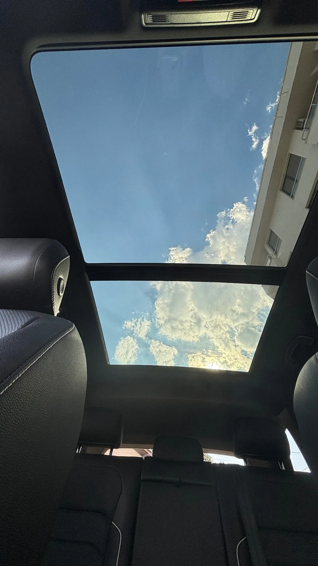 VW Tiguan Allspace Highline R Line 4x4, снимка 11 - Автомобили и джипове - 56031572