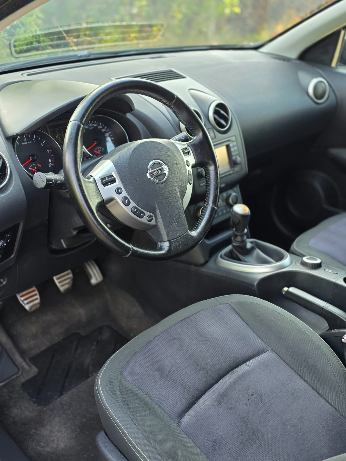 Nissan Qashqai 2.0i 4x4 / �������� / 360  ������ /6�������� | Mobile.bg � ����������� 8