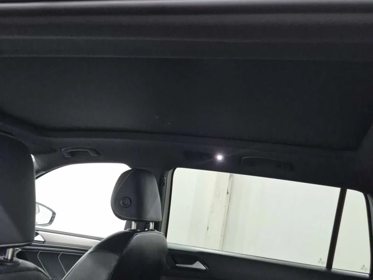 VW Tiguan * 4motion Comfortline R line Black Edition | Mobile.bg � ����������� 12