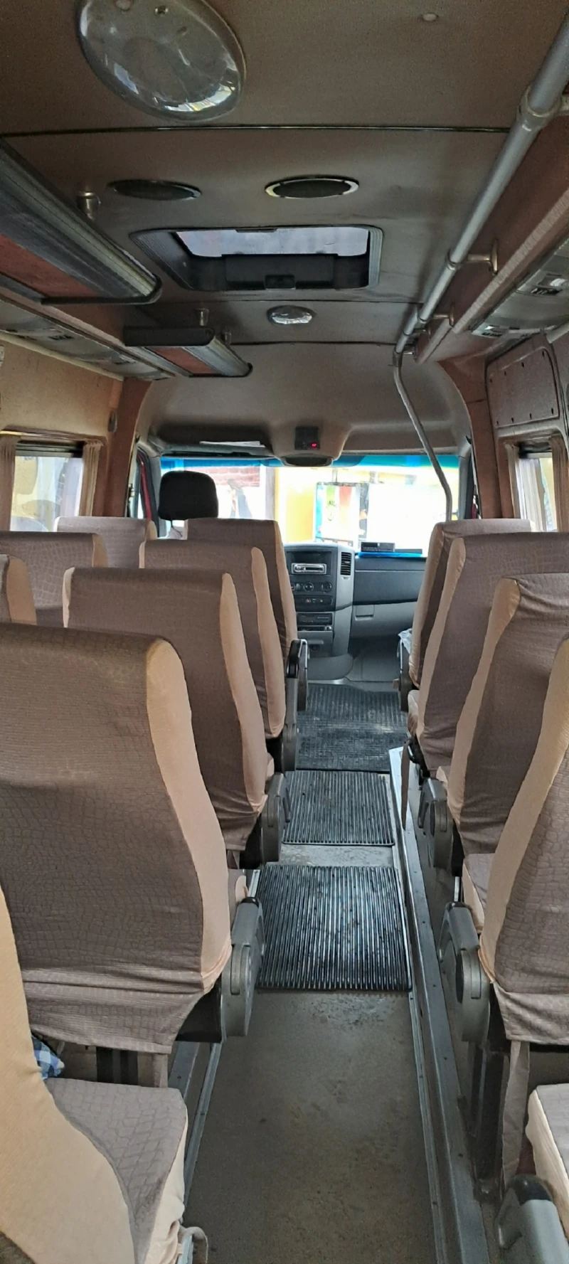 VW Crafter 20 места , 163 к. с., снимка 13 - Бусове и автобуси - 53514711