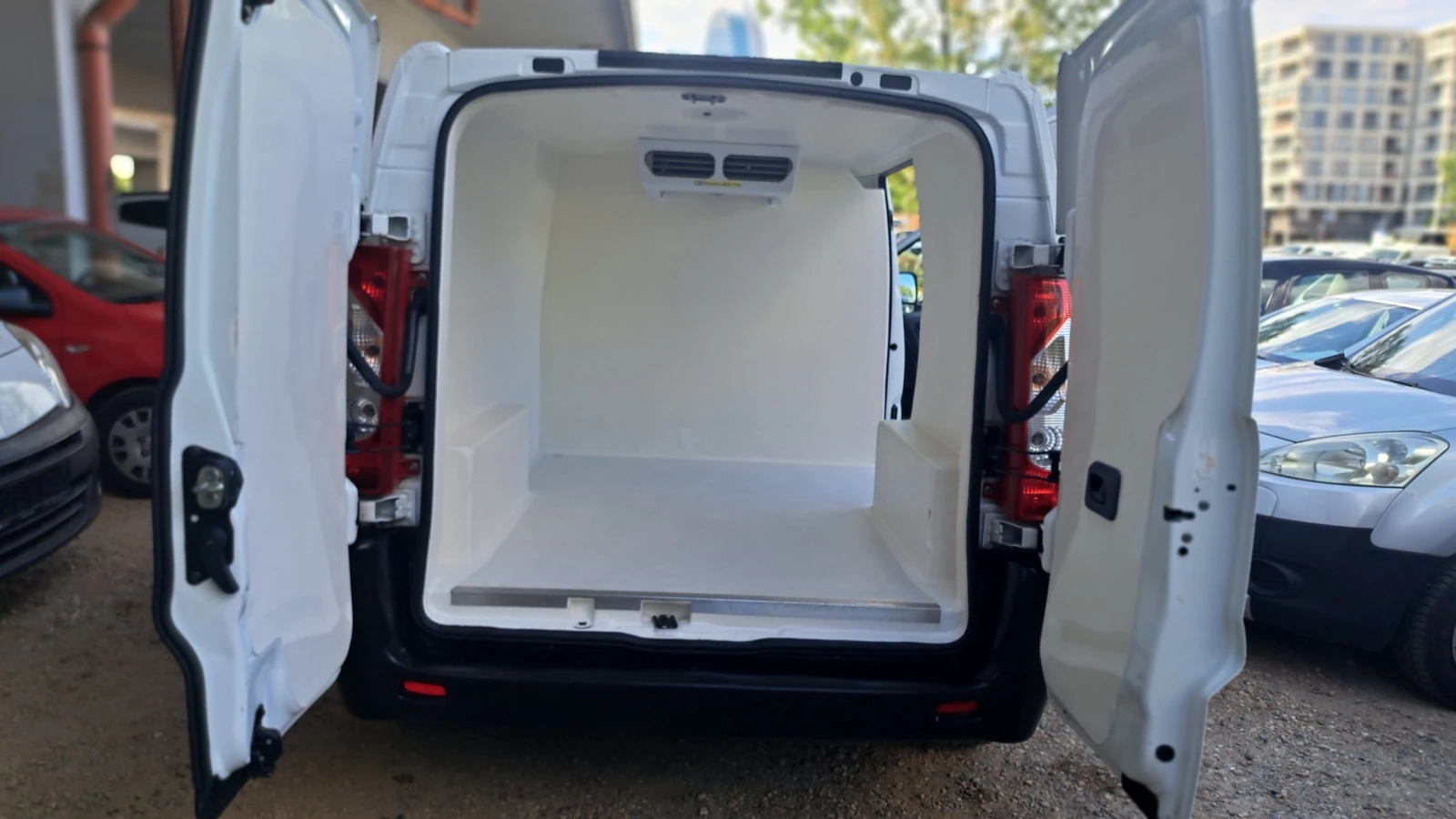 Citroen Jumpy  0  | Mobile.bg   12