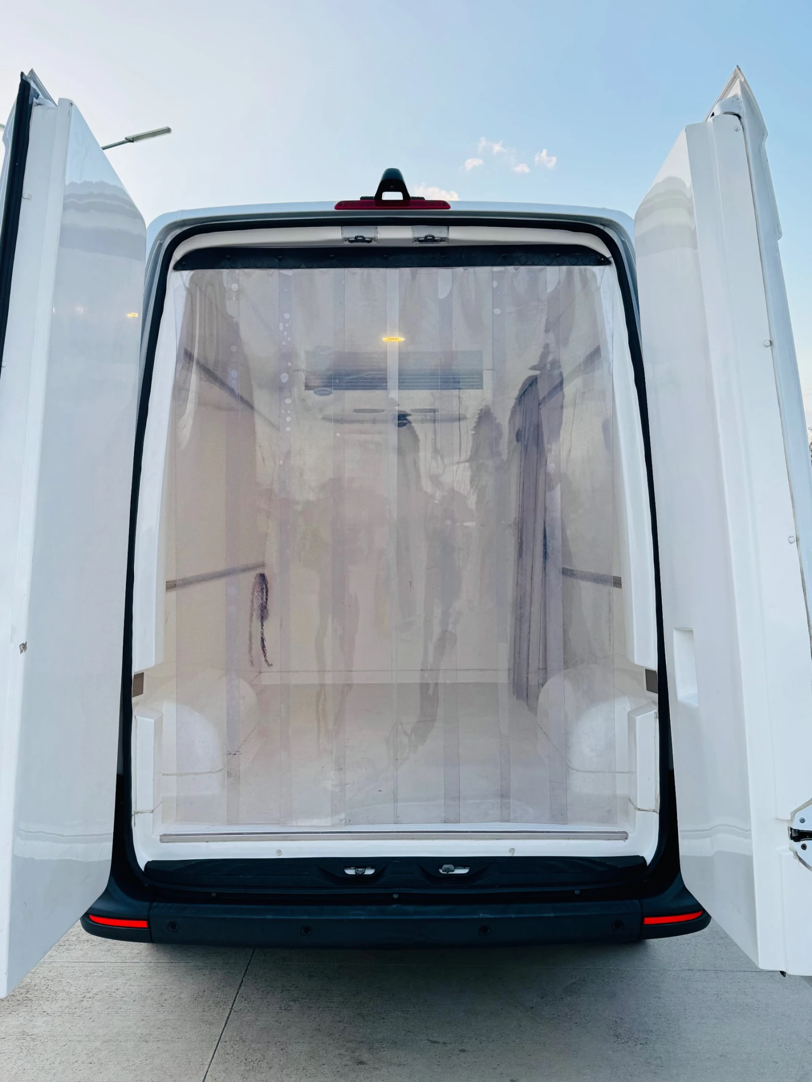 Mercedes-Benz Sprinter 316 Хладилен!Немски!КАТО НОВ!ТОП!ТОП!ТОП!НАВИ!КЛИМАТР! - изображение 6