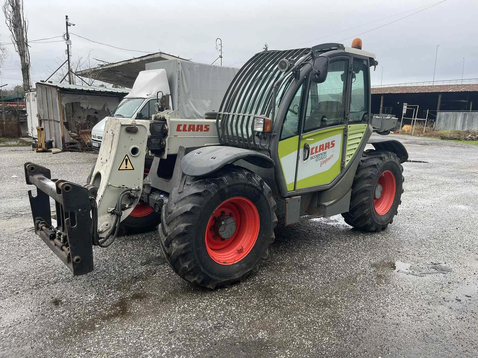 Телескопичен товарач Claas SCORPION 6030- НАЛИЧЕН! | Mobile.bg — изображение 1