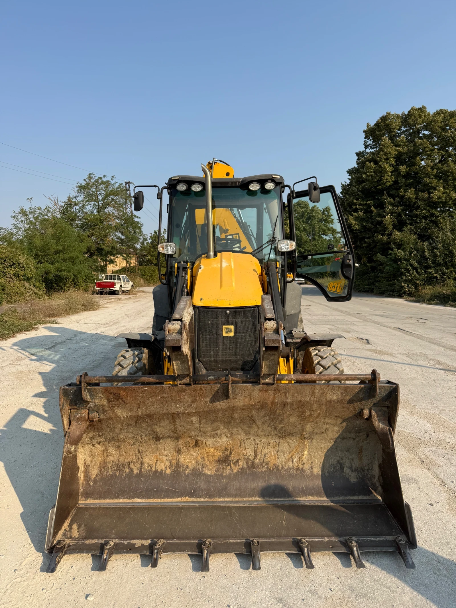 Багер JCB 3CX ECO , снимка 2 - Индустриална техника - 56052984