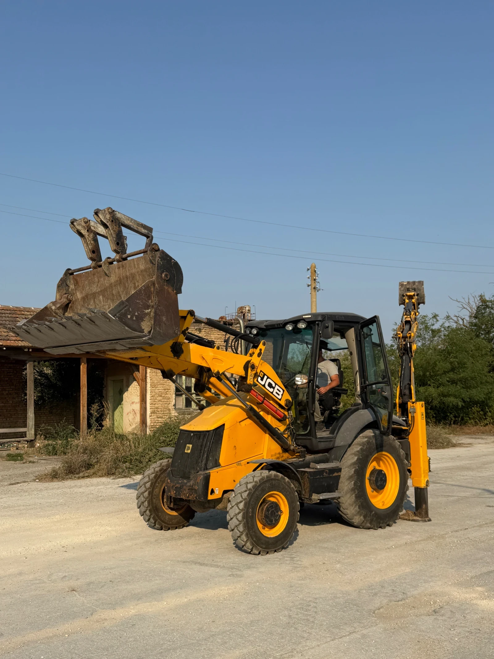 Багер JCB 3CX ECO , снимка 9 - Индустриална техника - 56052984