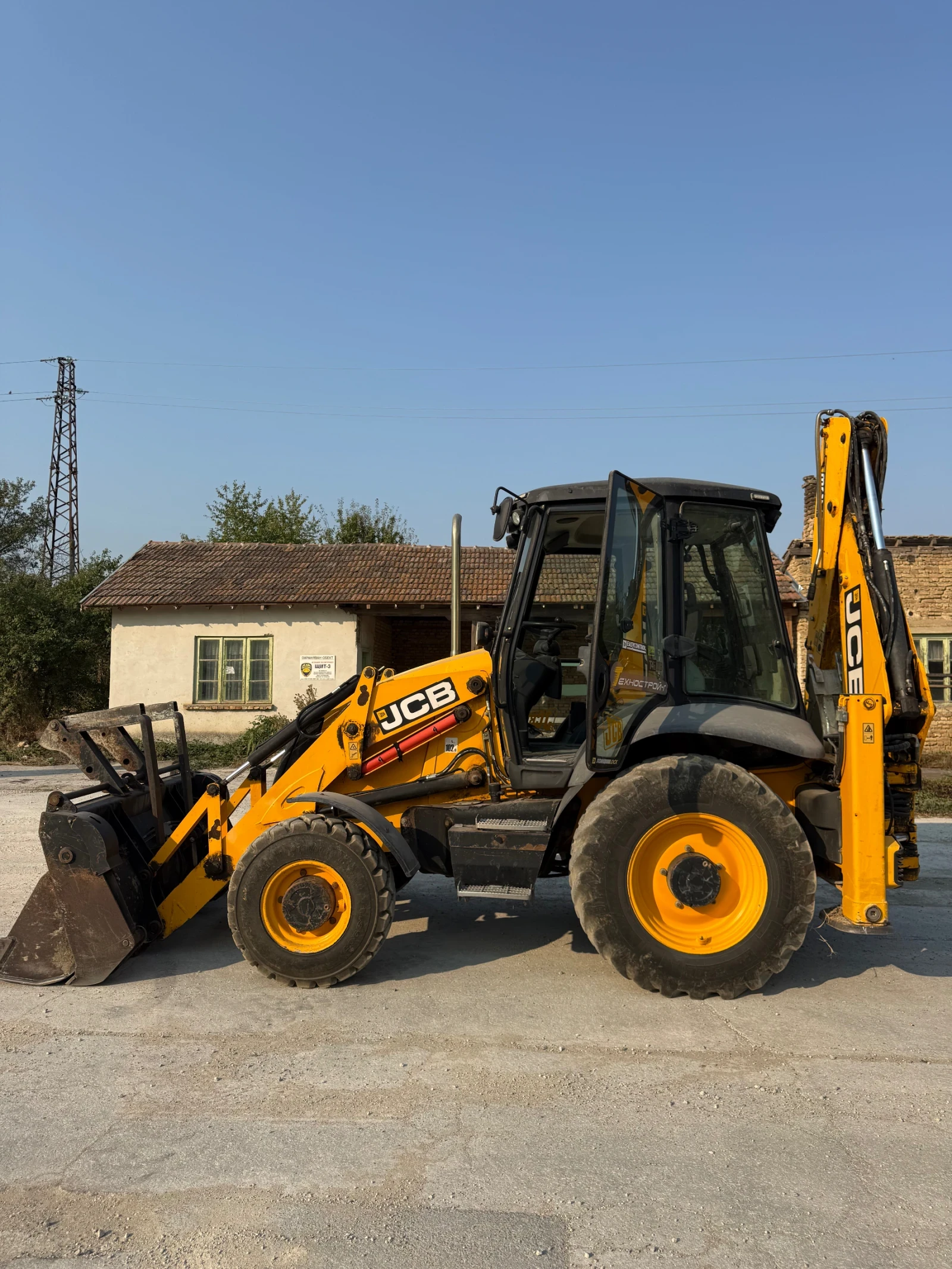 Багер JCB 3CX ECO , снимка 4 - Индустриална техника - 56052984