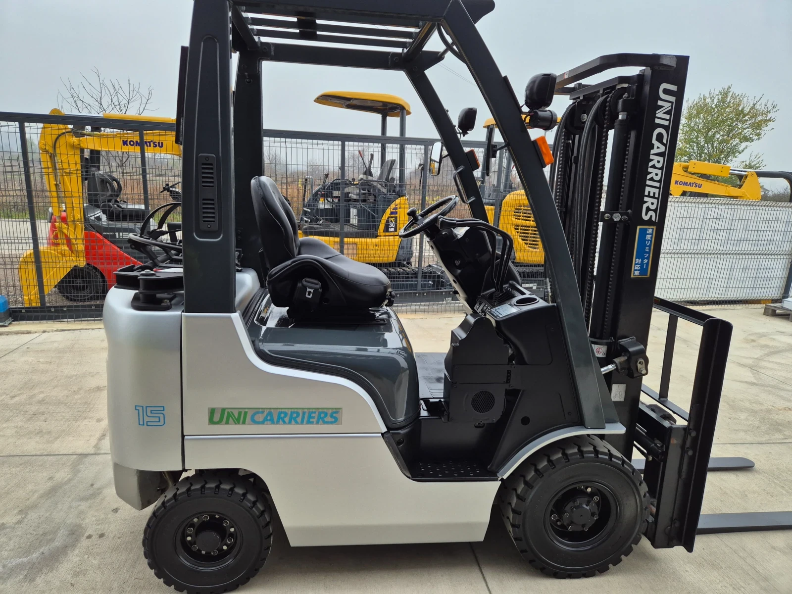  Nissan  +  /  / +   | Mobile.bg   6