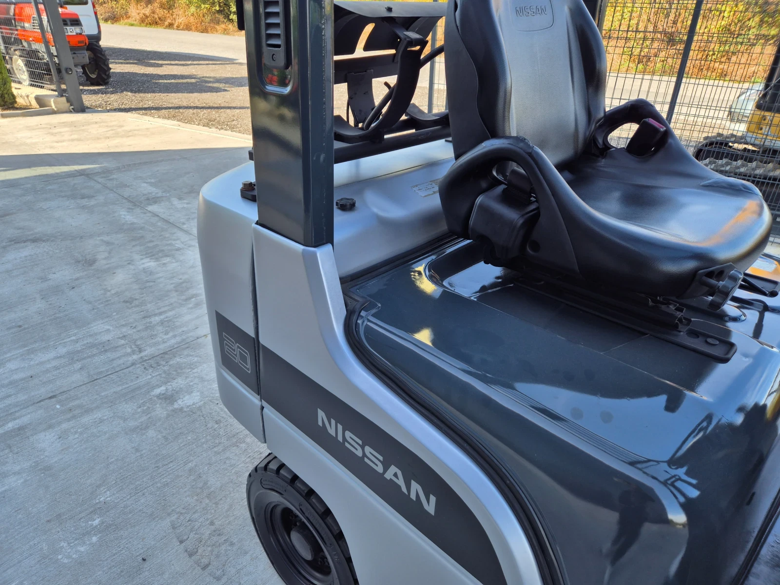  Nissan 2  /  / +  /   ! | Mobile.bg   11