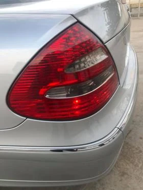 Светлини за Mercedes-Benz E 220, снимка 3
