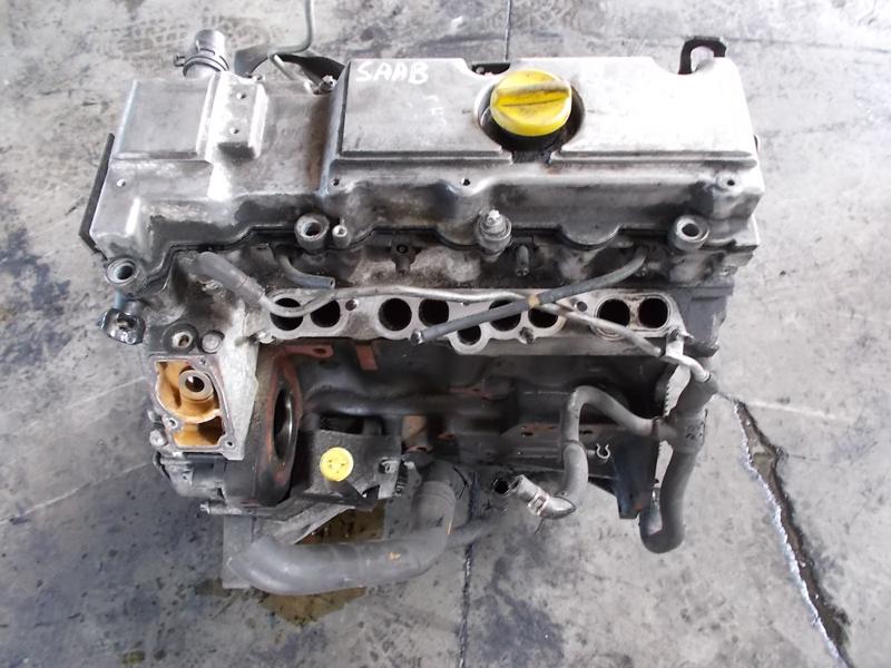 Двигател за Saab 9-3, снимка 2 - Части - 17039858
