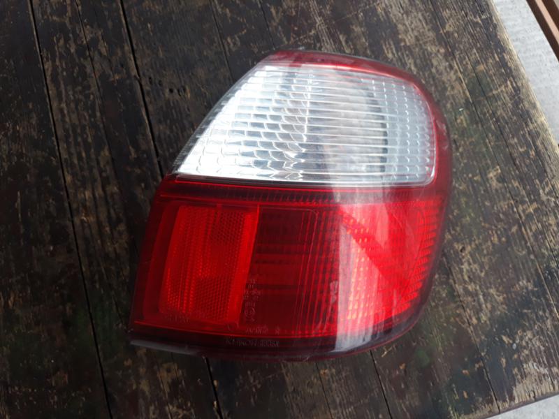 Светлини за Subaru Legacy, снимка 1 - Части - 41988763