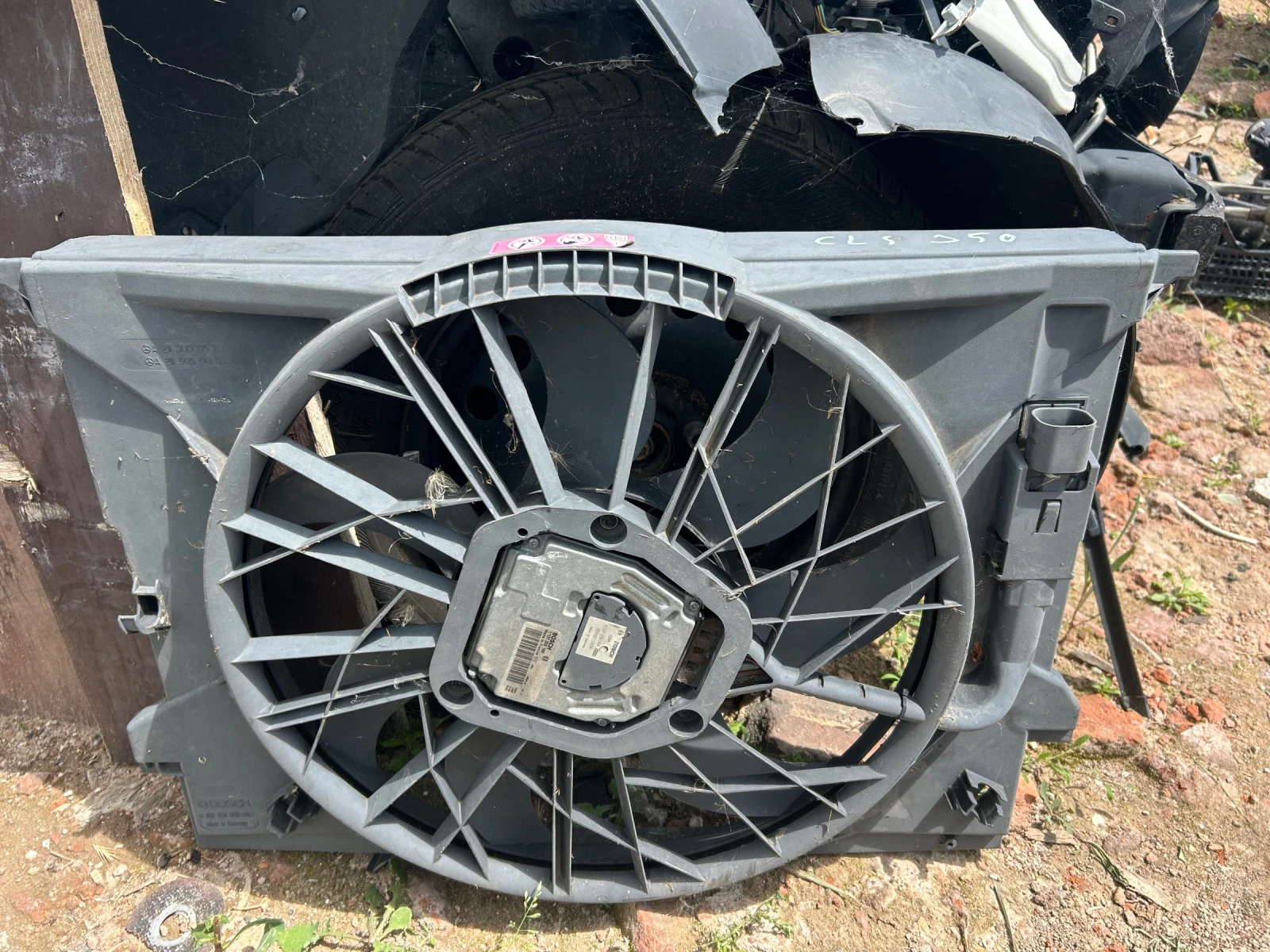 1137328109 ел.перка охлаждане  MERCEDES W211 W219 