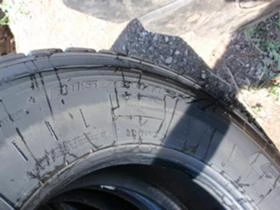 Гуми, снимка 10