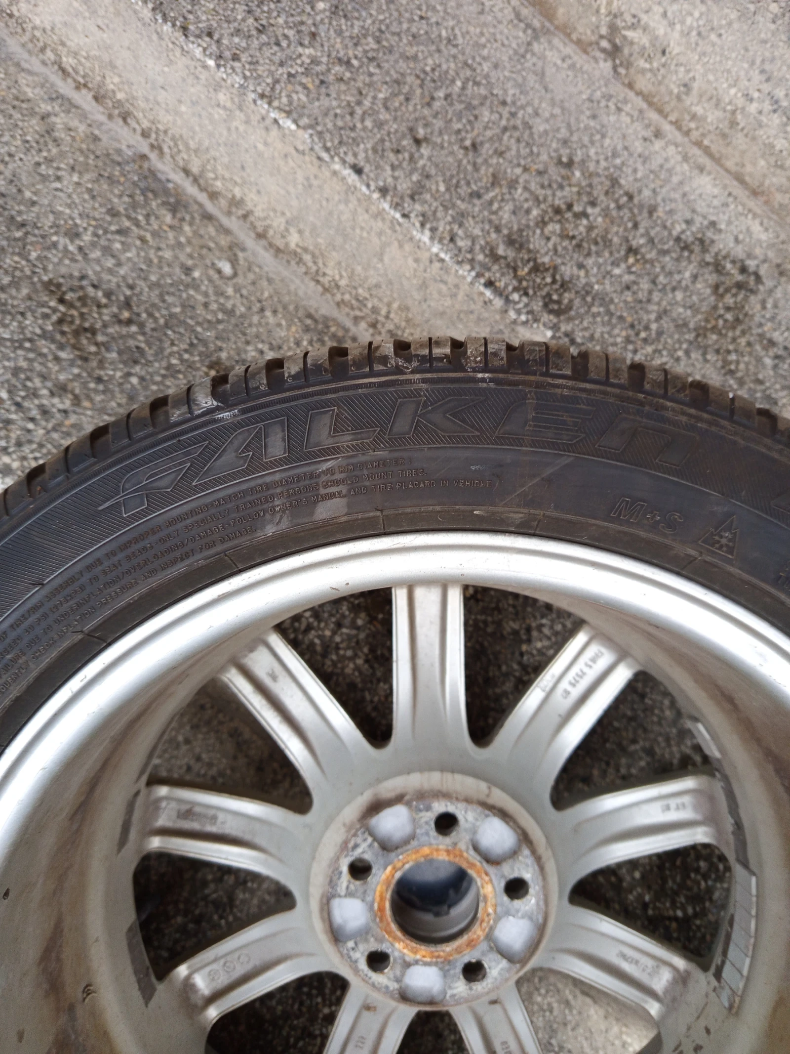 ���� � ������ 215/45R17 �� Toyota | Mobile.bg � ����������� 9