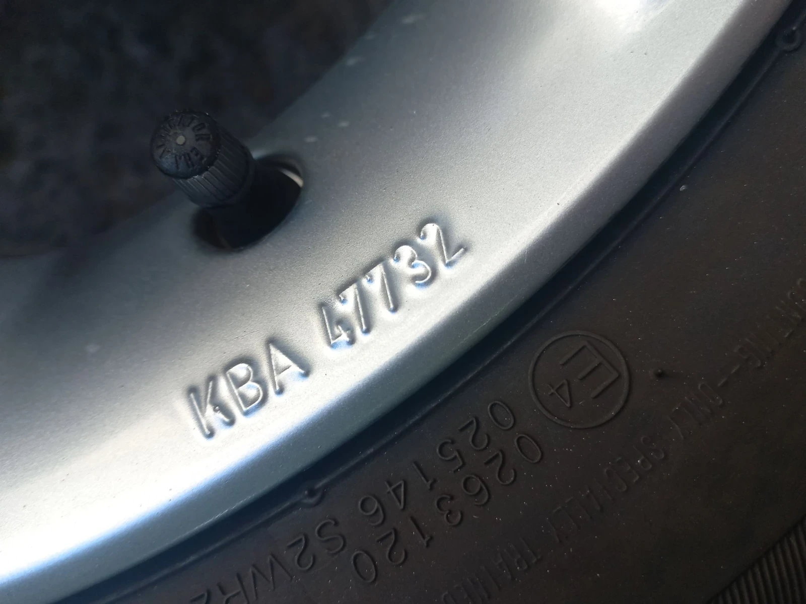 Гуми с джанти Kumho 195/65R15, снимка 11 - Гуми и джанти - 55887551