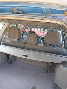 Kia Carens, снимка 11