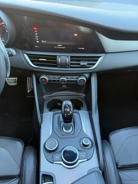 Alfa Romeo Giulia 2.0 Ti, снимка 8