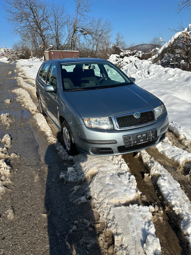 Skoda Fabia 1.4, снимка 3 - Автомобили и джипове - 48449383