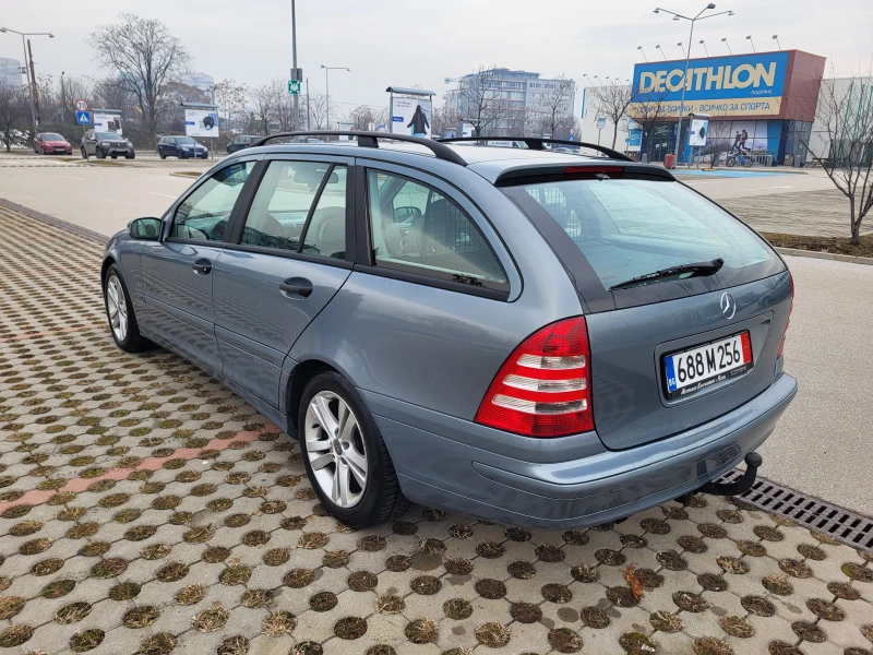 Mercedes-Benz C 220 2.2CDI Feis avtomat , снимка 5 - Автомобили и джипове - 48611854