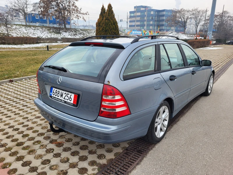 Mercedes-Benz C 220 2.2CDI Feis avtomat , снимка 3 - Автомобили и джипове - 48611854