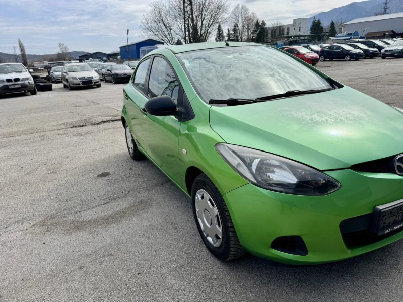 Mazda 2 1.3i 75ps , снимка 11 - Автомобили и джипове - 49596629