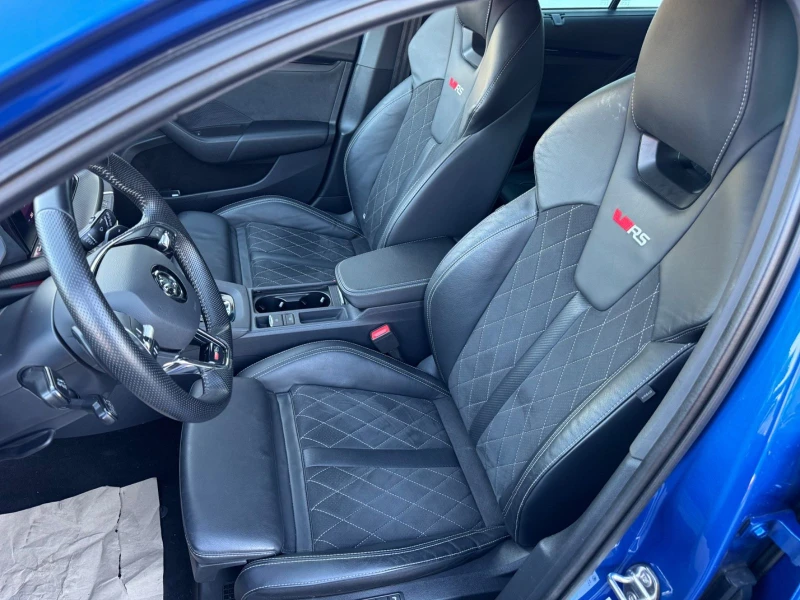 Skoda Octavia 2.0-TDI/200HP/RS+ /LED/ACC/CAM/HUD/NAVI/120vpr, снимка 6 - Автомобили и джипове - 49664105