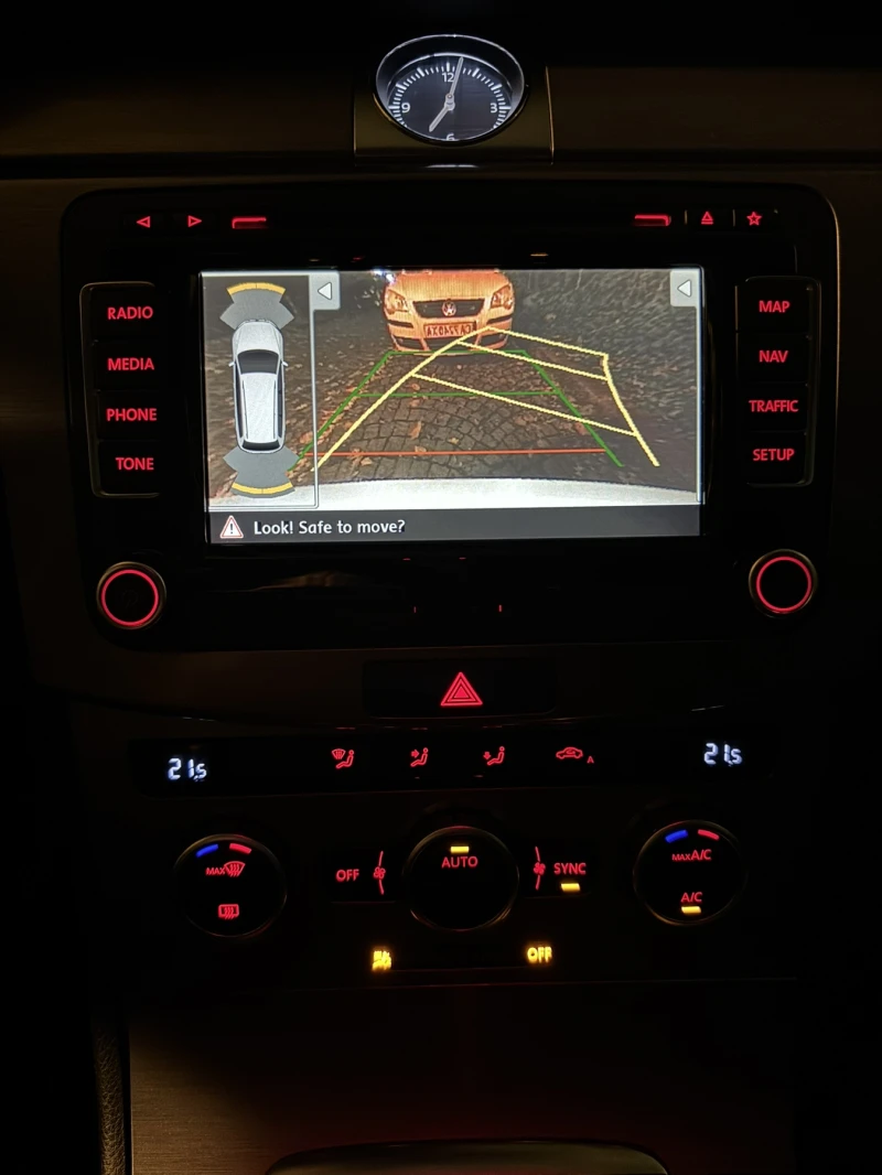 VW Passat, снимка 9 - Автомобили и джипове - 52683497