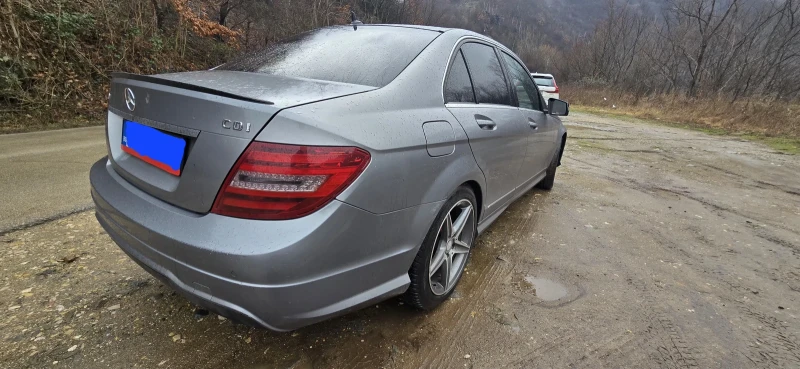 Mercedes-Benz C 220, снимка 16 - Автомобили и джипове - 53033508