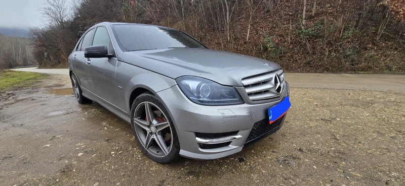 Mercedes-Benz C 220