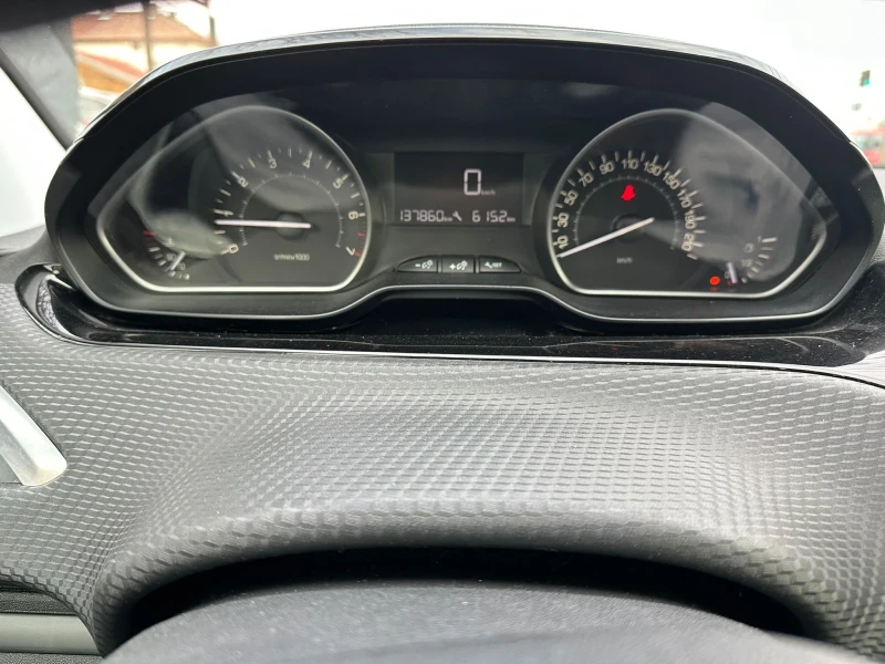Peugeot 208 GTline 1, 200 EURO6, снимка 12 - Автомобили и джипове - 53055867