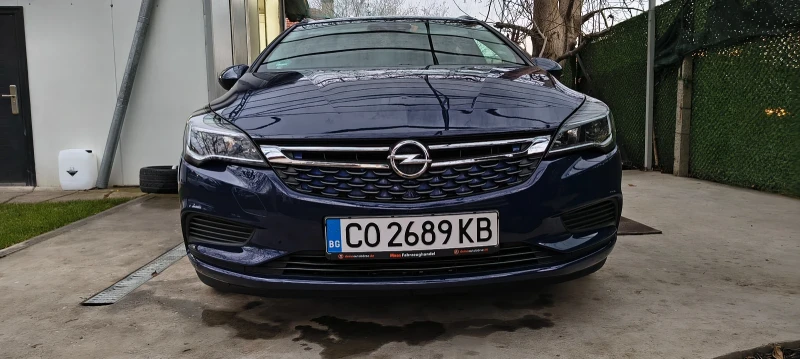 Opel Astra Dtci sports tourer, снимка 7 - Автомобили и джипове - 53479528