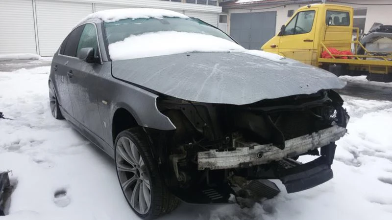 BMW 530 XD 3br na 4asti, снимка 3 - Автомобили и джипове - 34366016