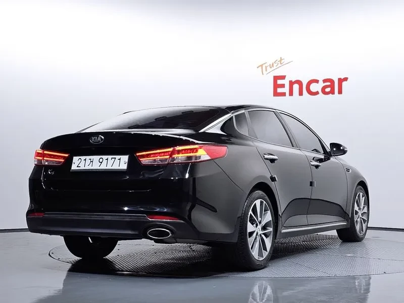 Kia K5  - изображение 2